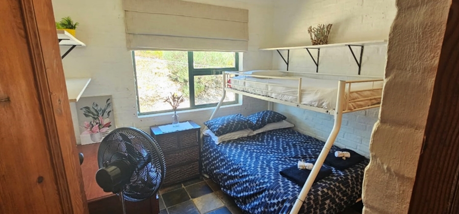 To Let 4 Bedroom Property for Rent in Suiderstrand Western Cape